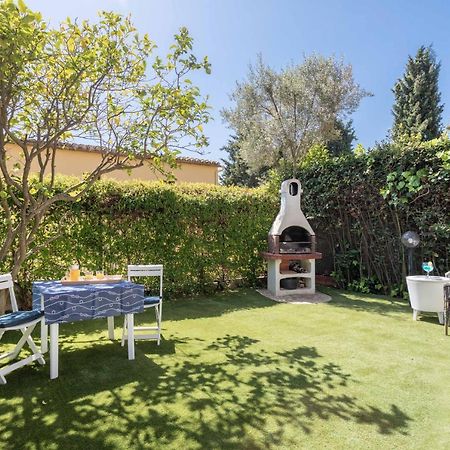 Bonita Casa Adosada Con Jardin Privado Y Piscina Comunitaria Calella De Palafrugell Exterior photo
