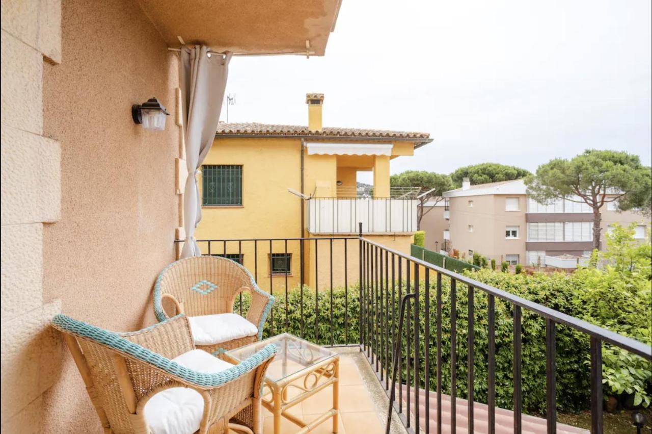 Bonita Casa Adosada Con Jardin Privado Y Piscina Comunitaria Calella De Palafrugell Exterior photo